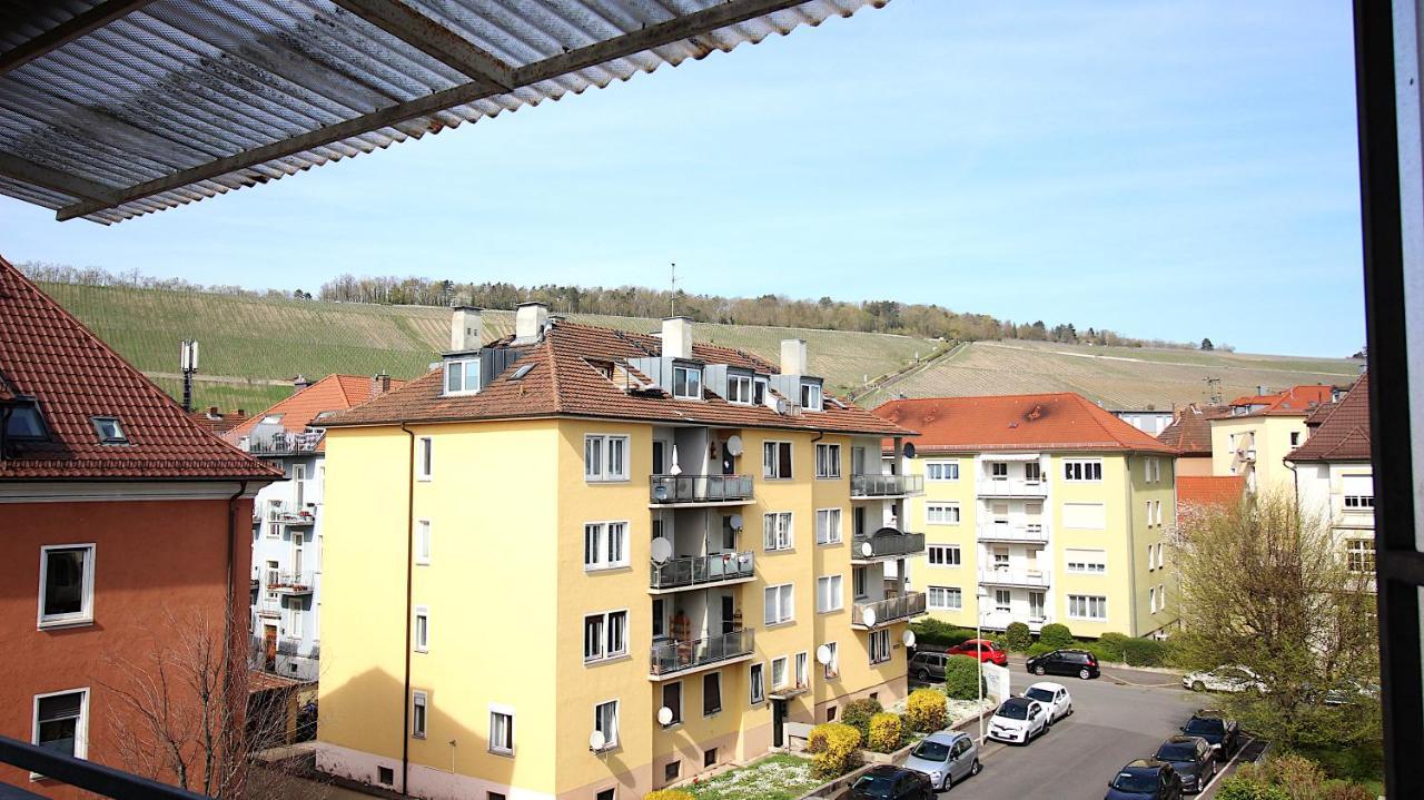 Großzügige Stadtwohnung - Garage, Balkon Würzburg Exterior foto